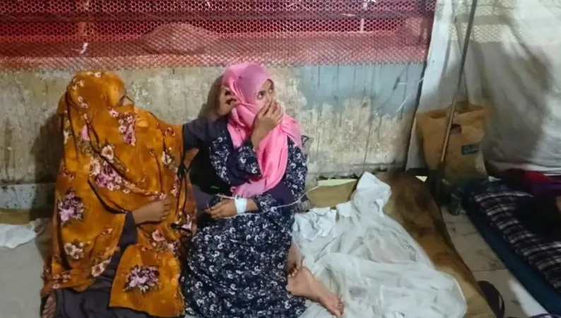 বরিশালে আকস্মিক বজ্রপাতের বিকট শব্দে ১৫ শিক্ষার্থী অসুস্থ 